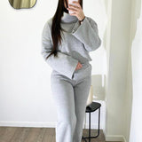 Ensemble gris